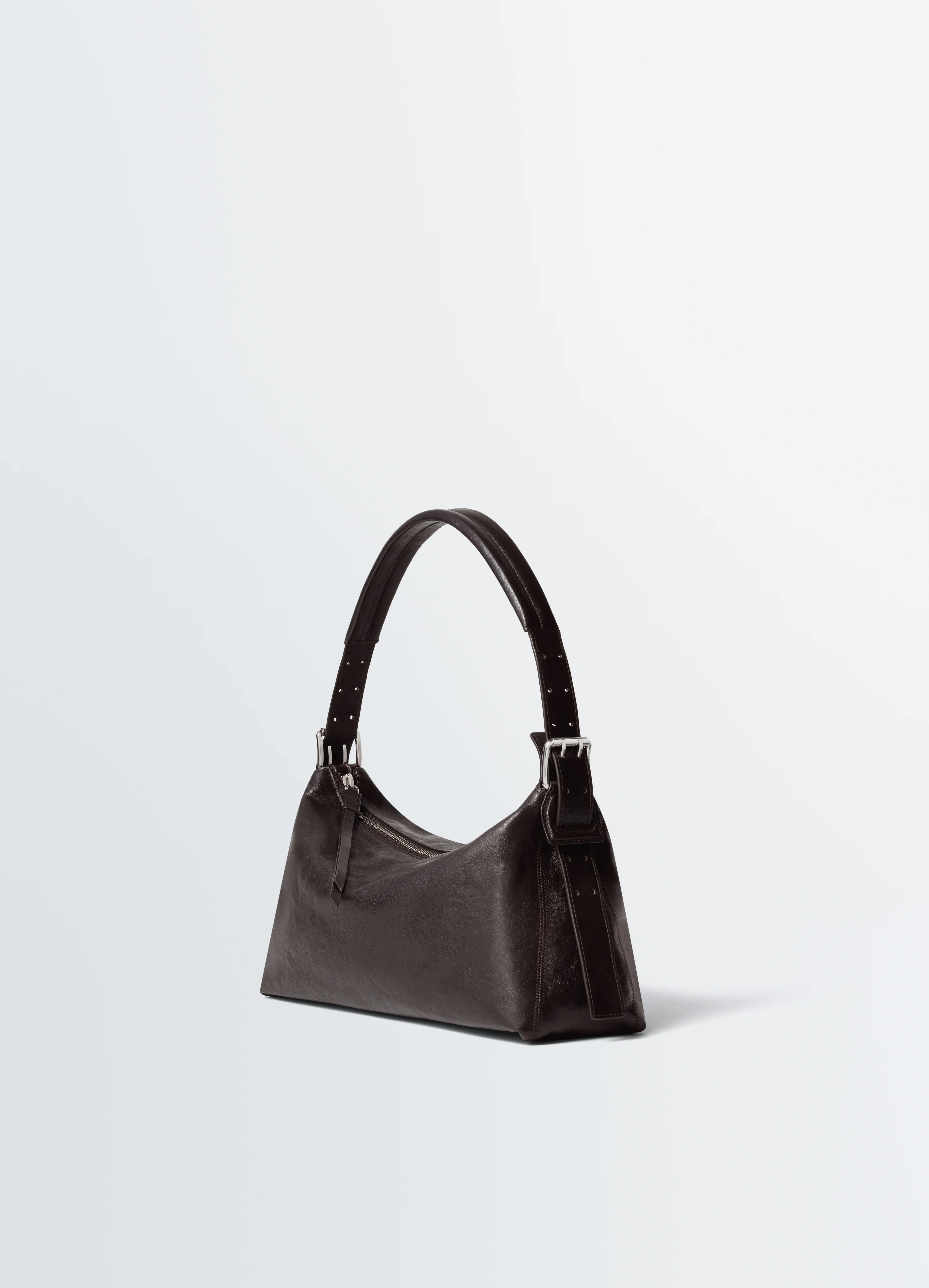 BELTED BAGUETTE BAG IN LEATHER - Image 3