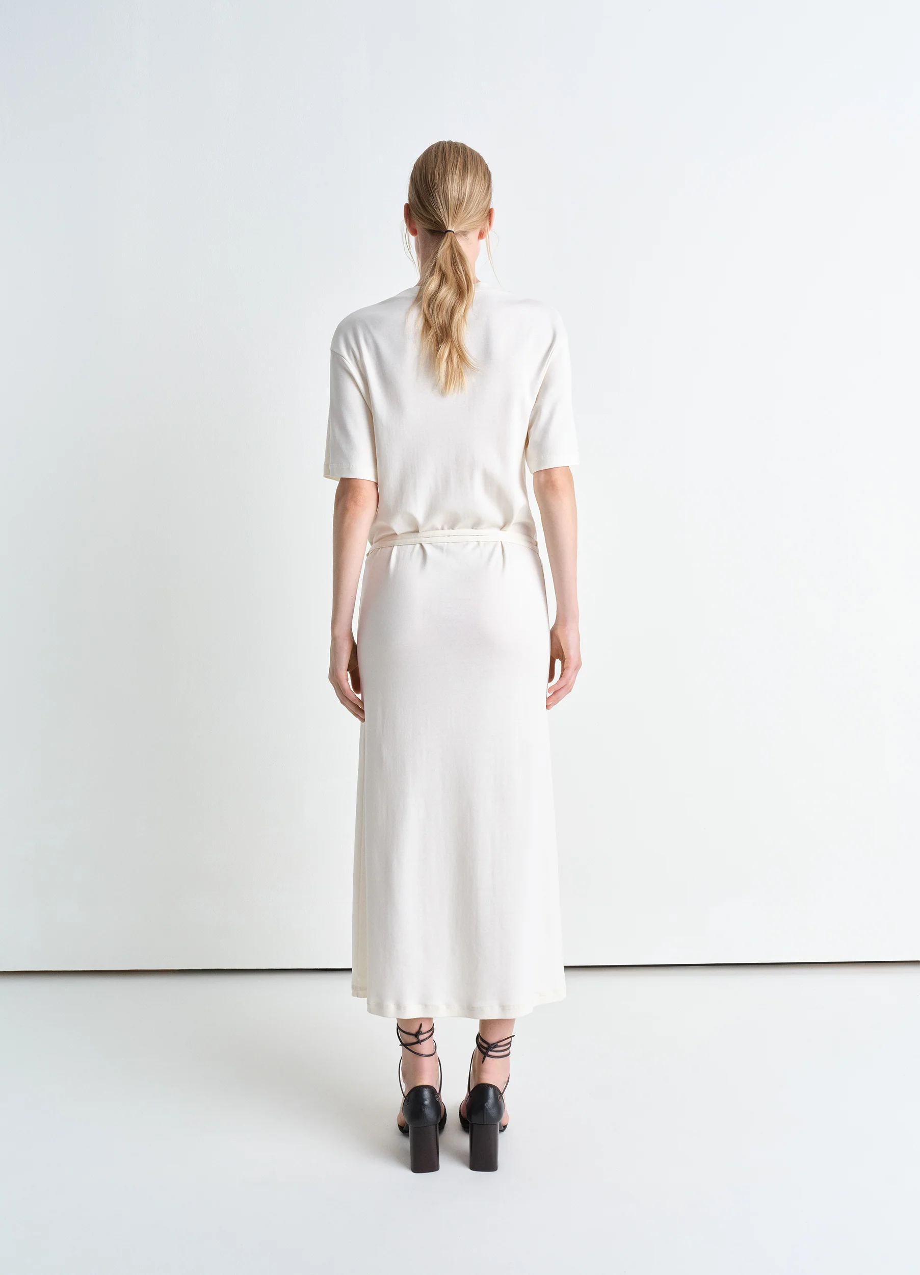 BELTED RIB T-SHIRT DRESS - Image 3