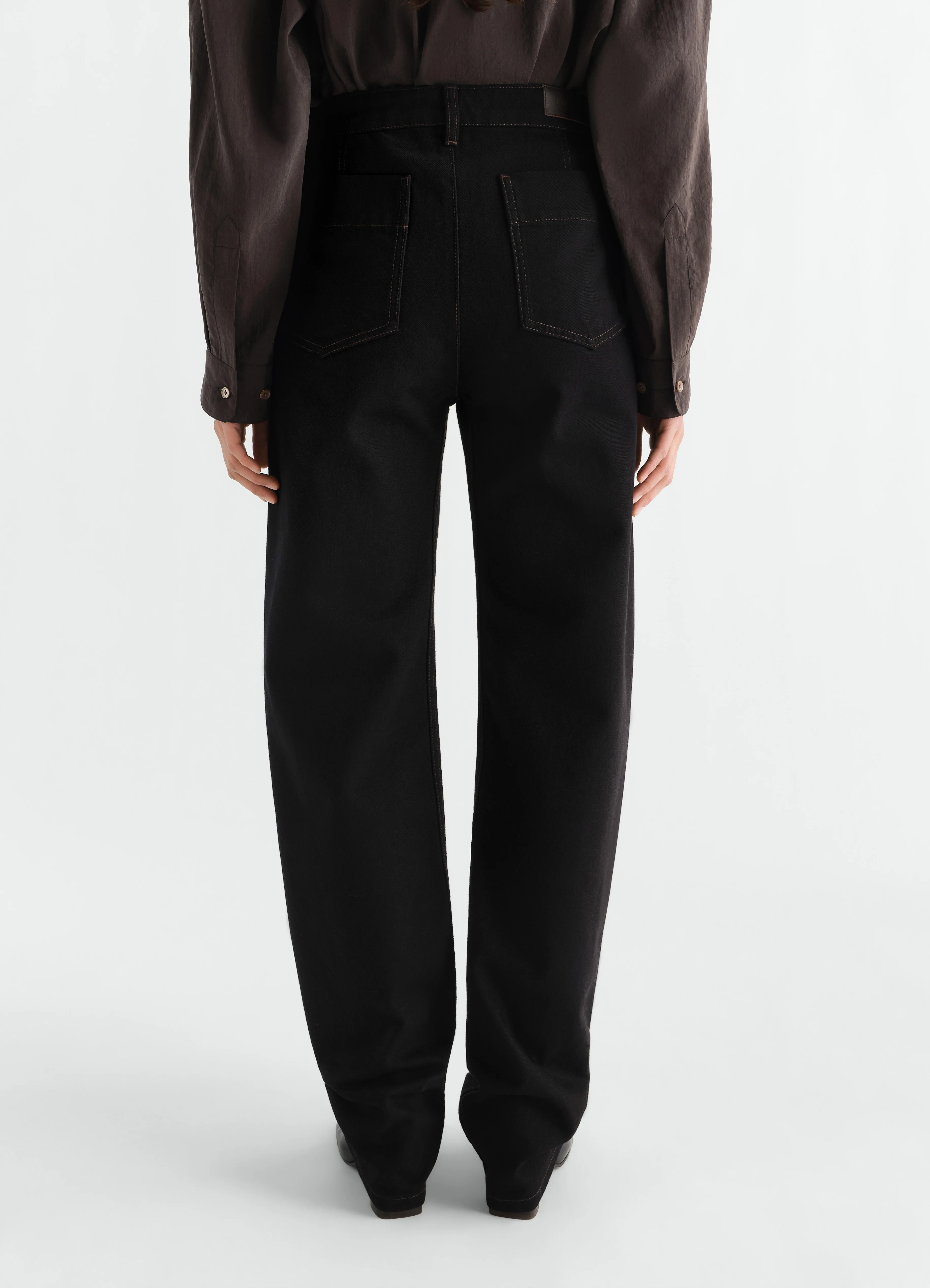 FIVE POCKETS TWISTED PANTS IN DENIM - Image 4
