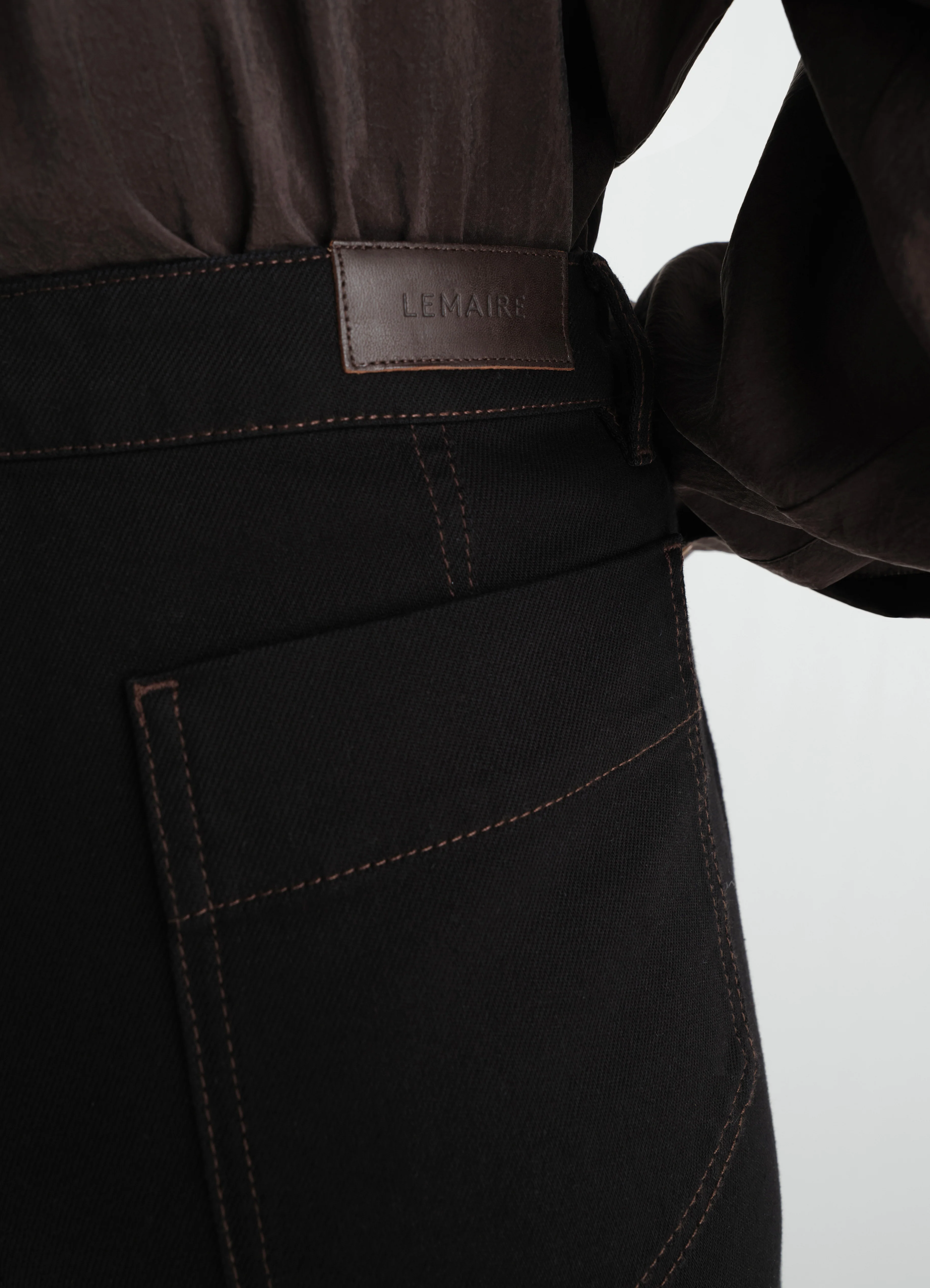 FIVE POCKETS TWISTED PANTS IN DENIM - Image 5