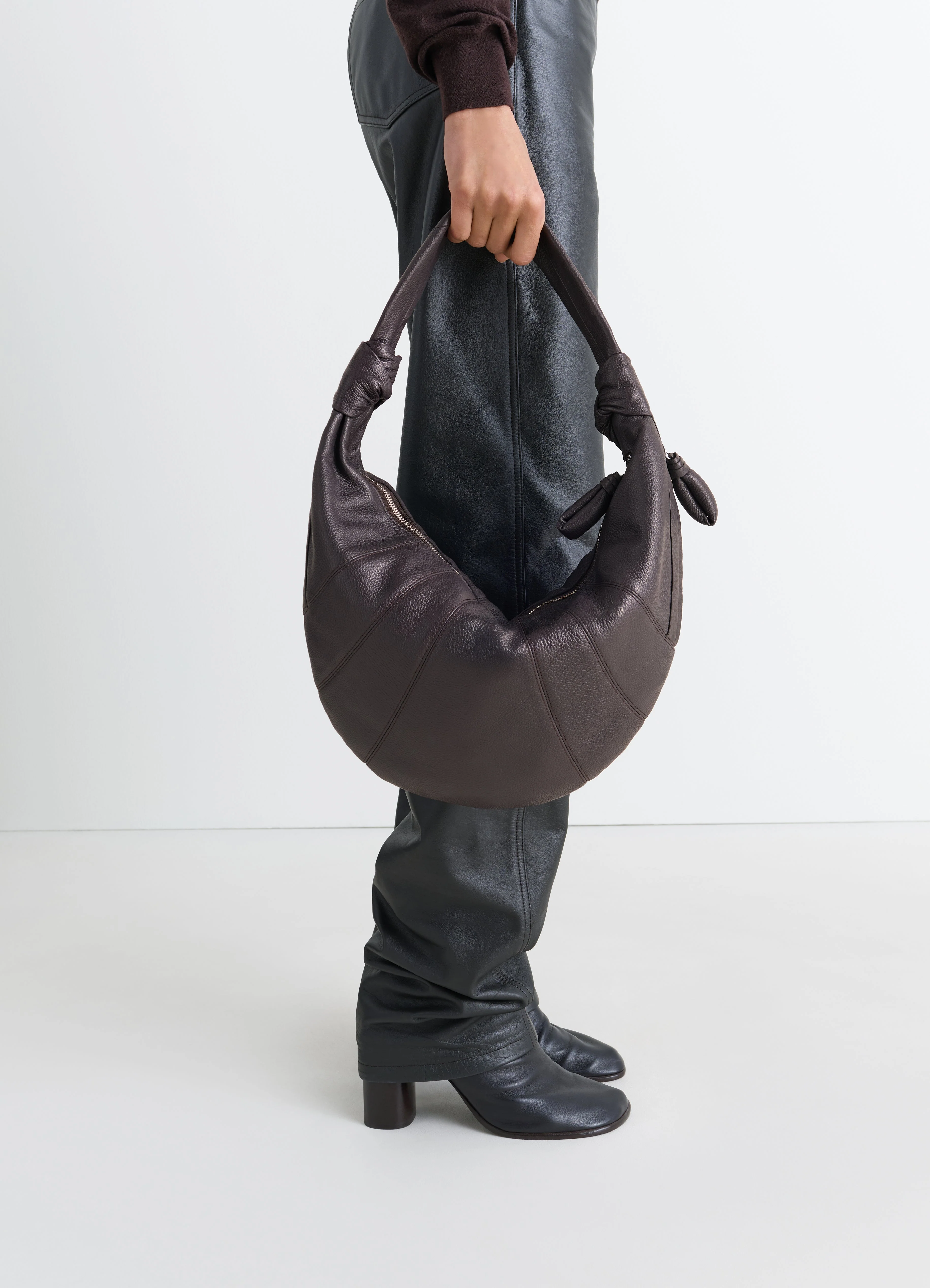 FORTUNE CROISSANT BAG IN LEATHER - Image 2