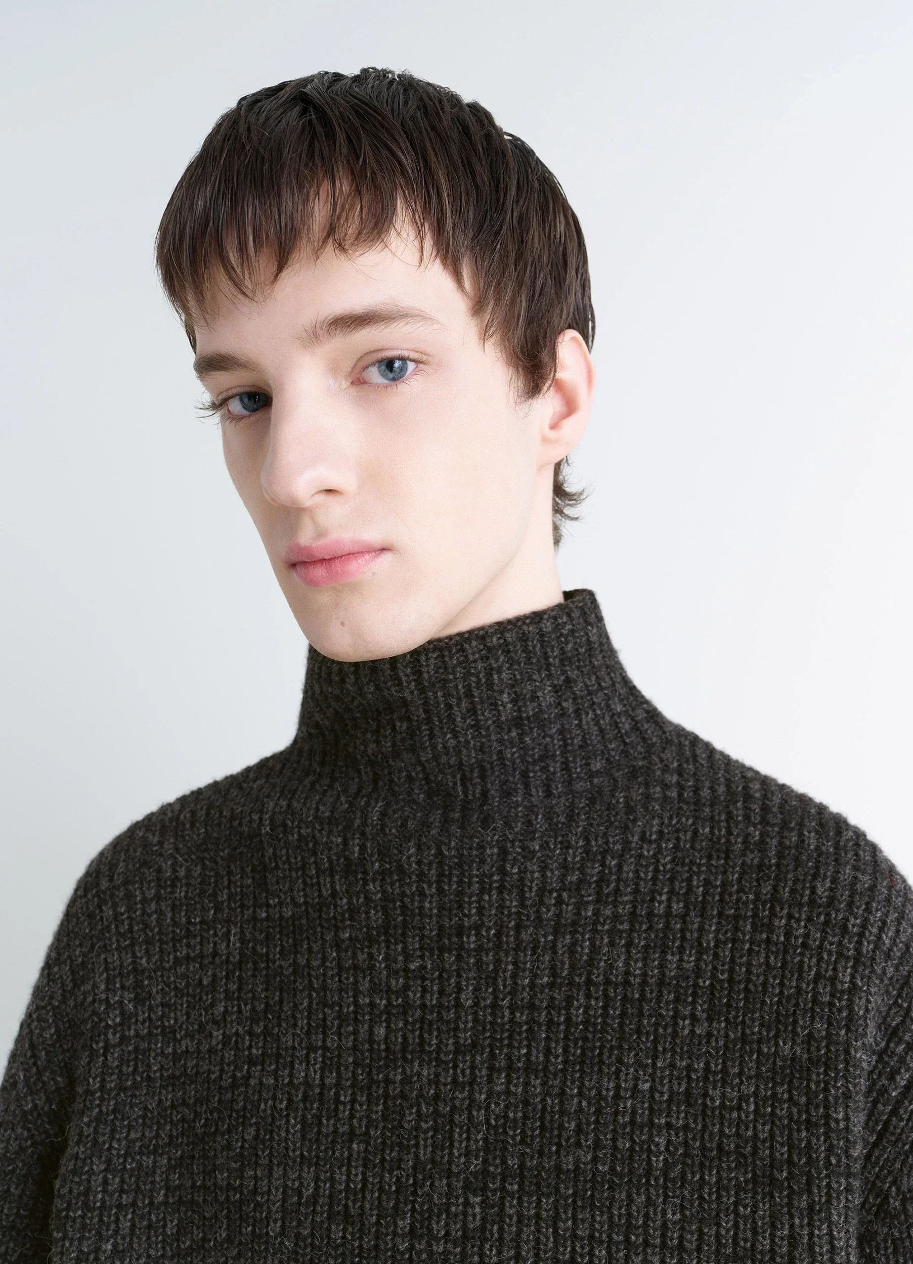 HIGH NECK SWEATER - Image 4