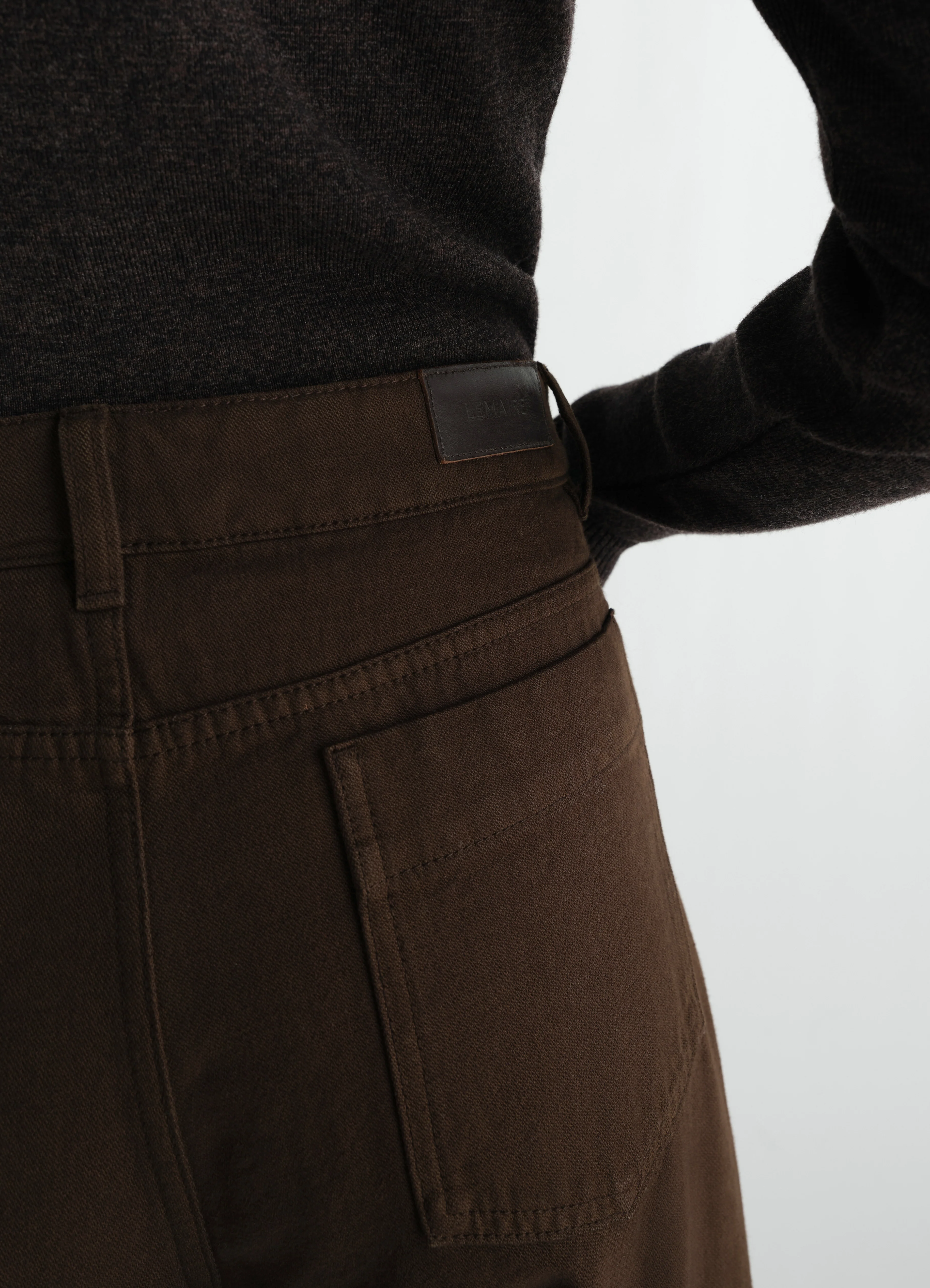 HIGH WAISTED CURVED PANTS IN DYED HEAVY BROKEN TWILL - Image 5