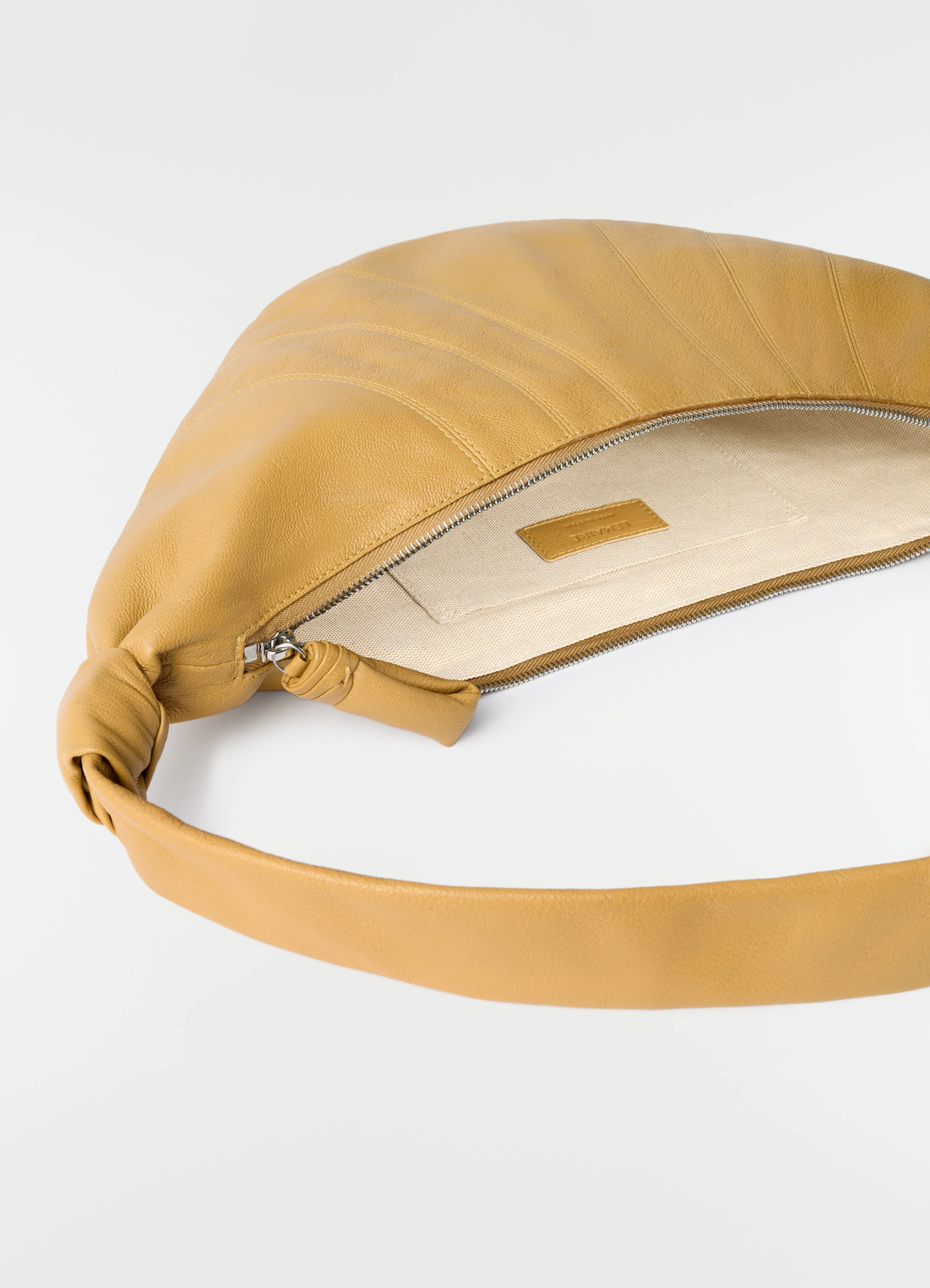 MEDIUM CROISSANT BAG IN GOAT LEATHER - Image 5