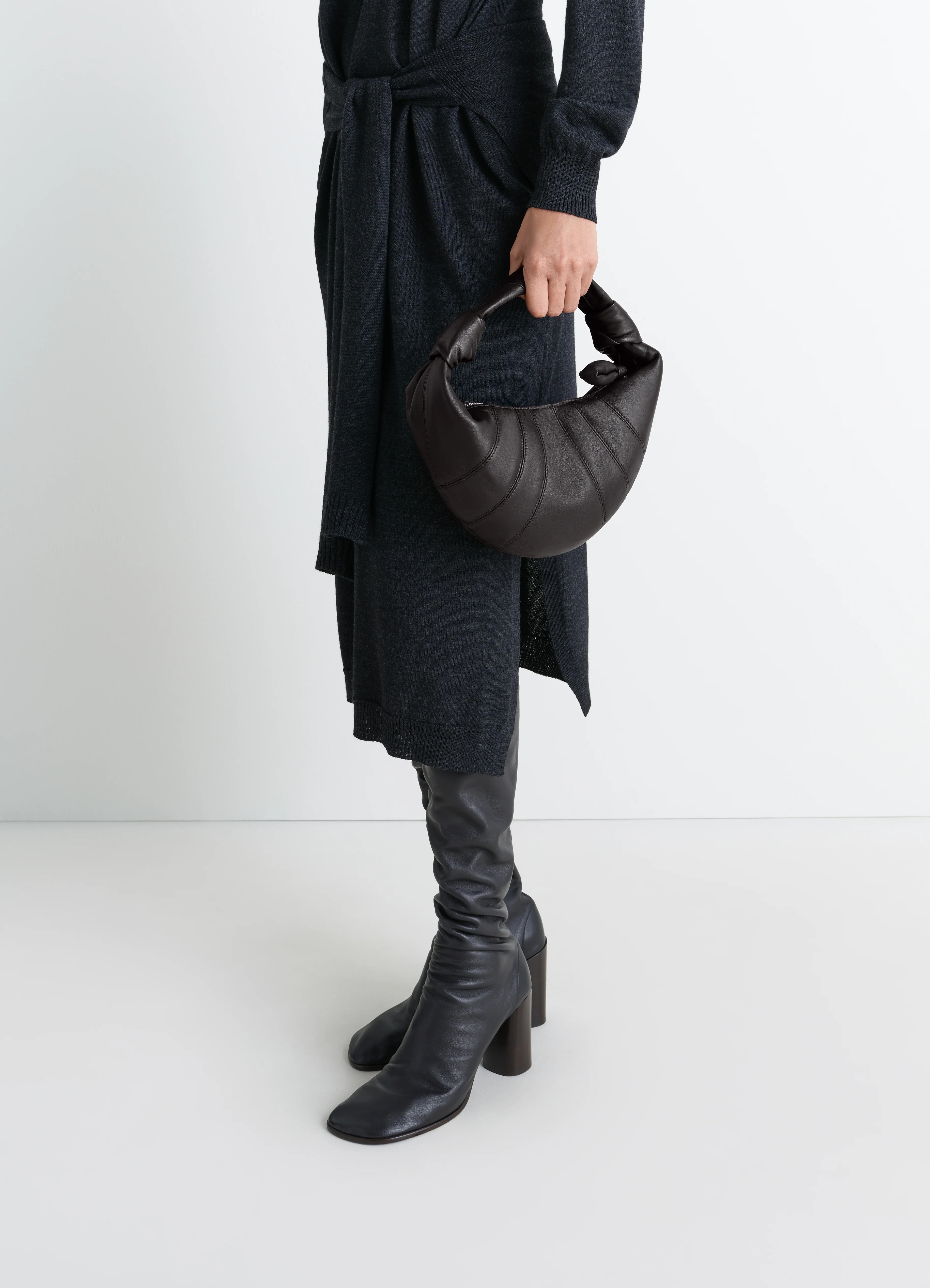 MINI FORTUNE CROISSANT BAG IN LEATHER - Image 2