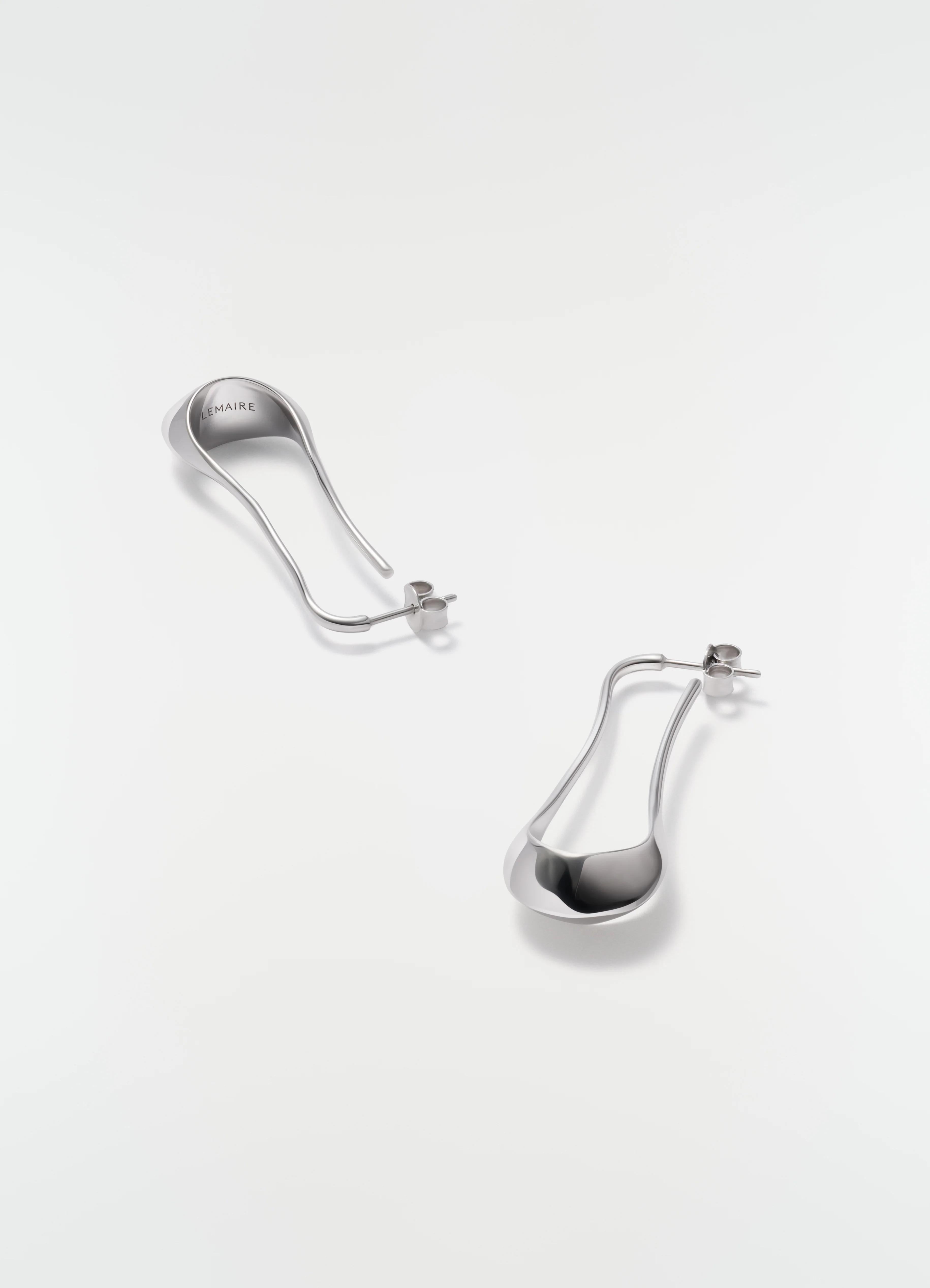 SHORT DROP EARRINGS IN SILVER - Image 3