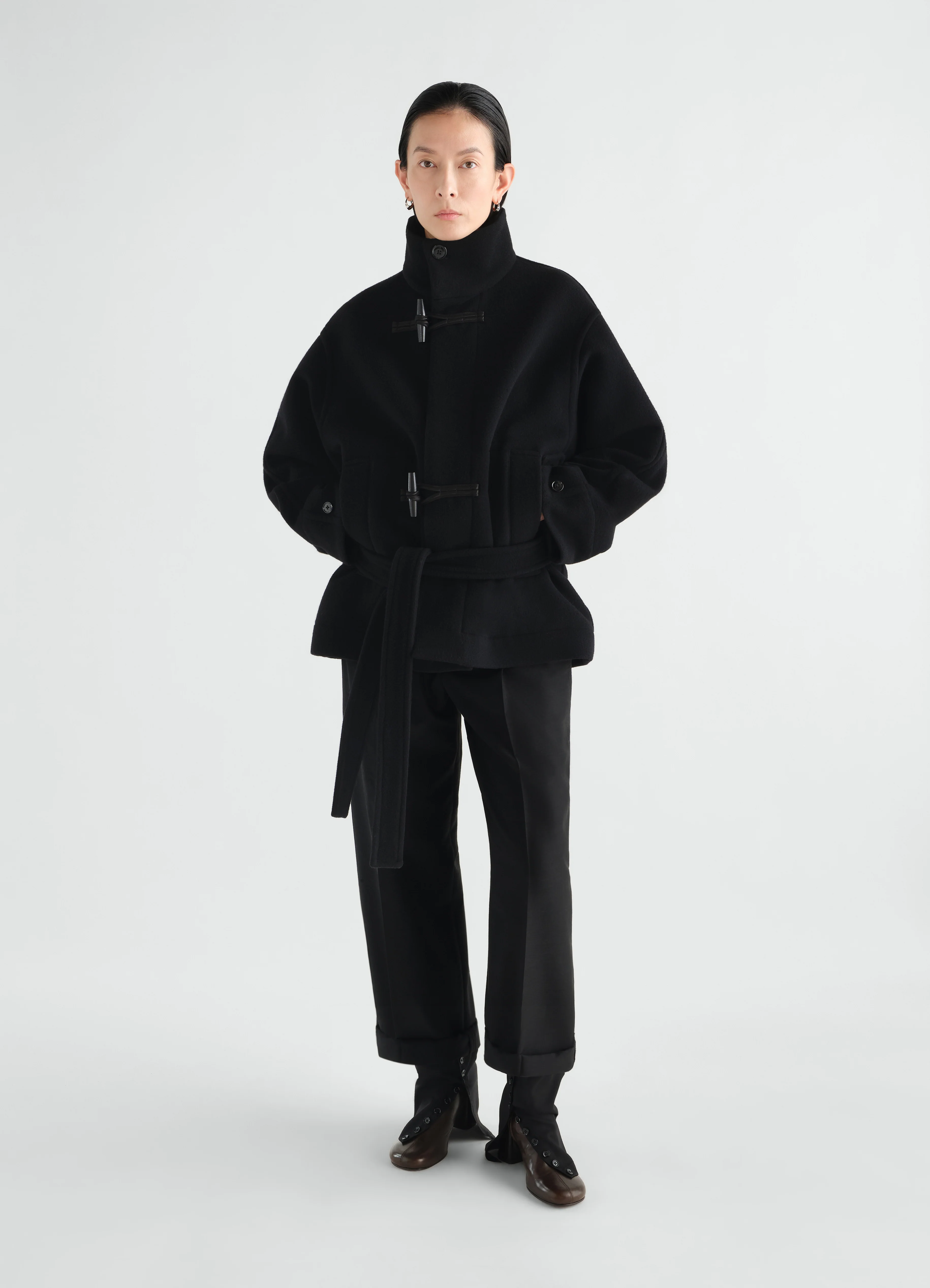 SHORT DUFFLE COAT IN WOOL