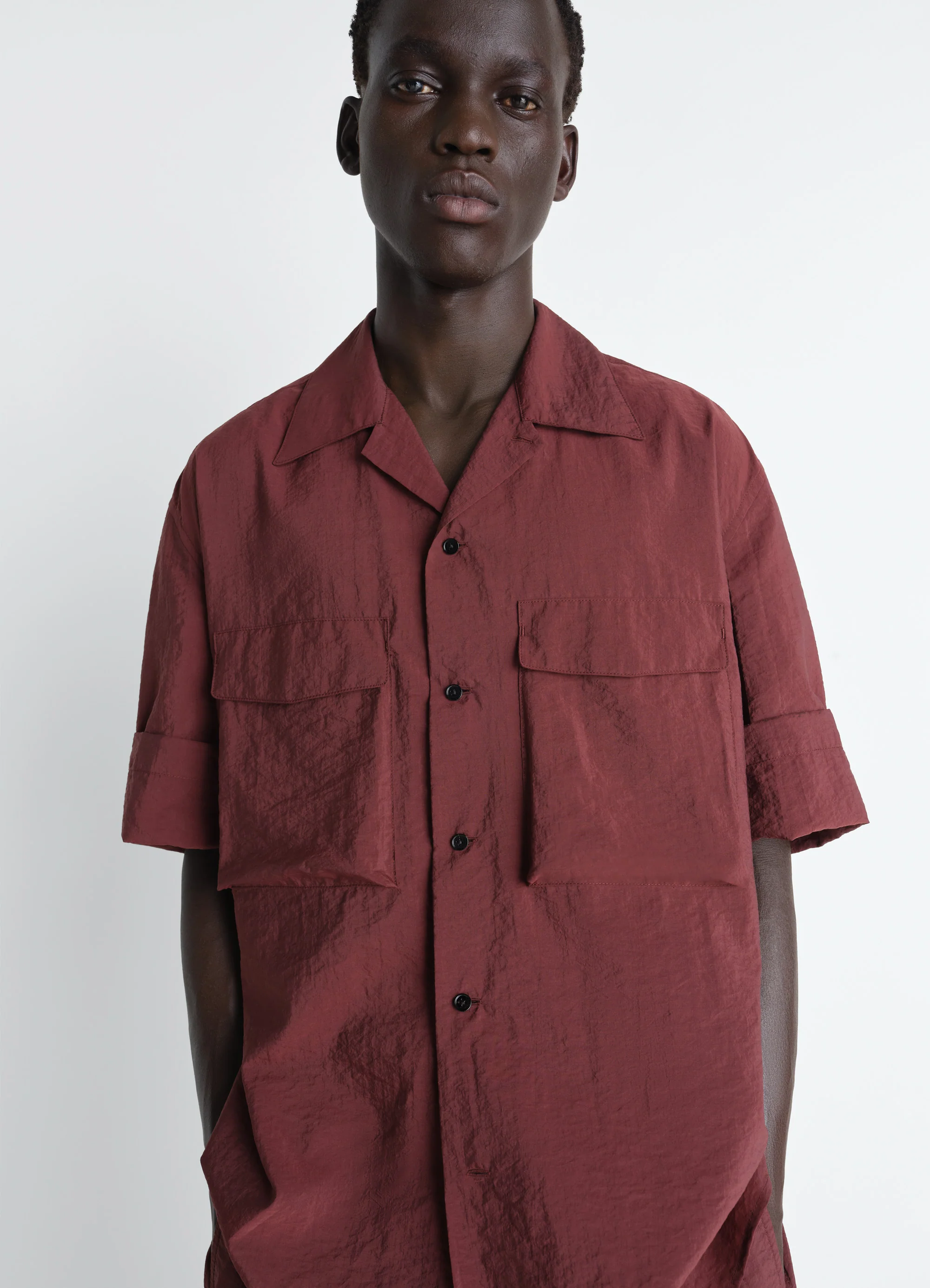 SHORT SLEEVE UTILITY SHIRT IN WASHED TECHNICAL COTTON