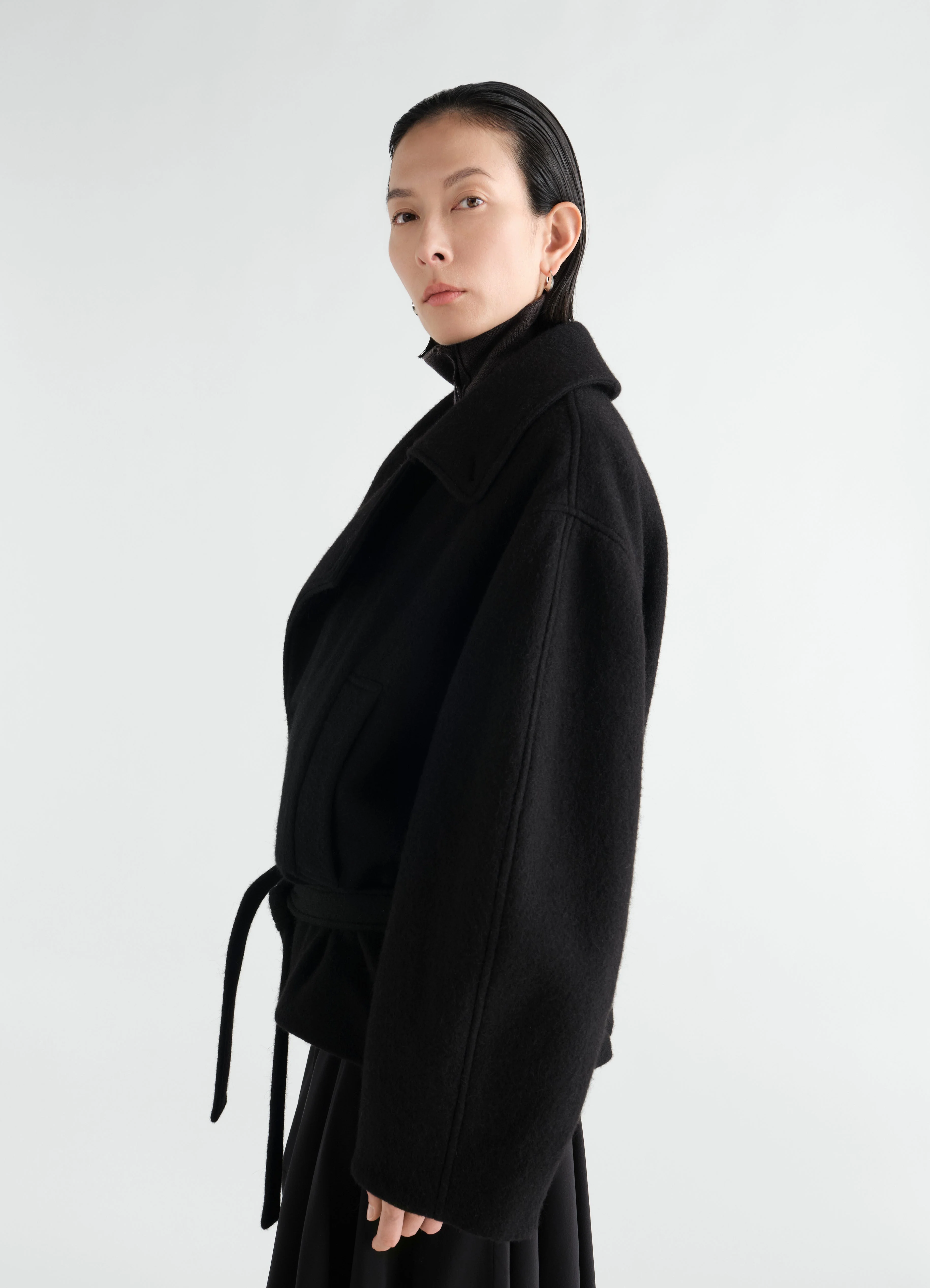 SHORT WRAP COAT IN FELTED WOOL AND ALPACA BLEND - Image 4