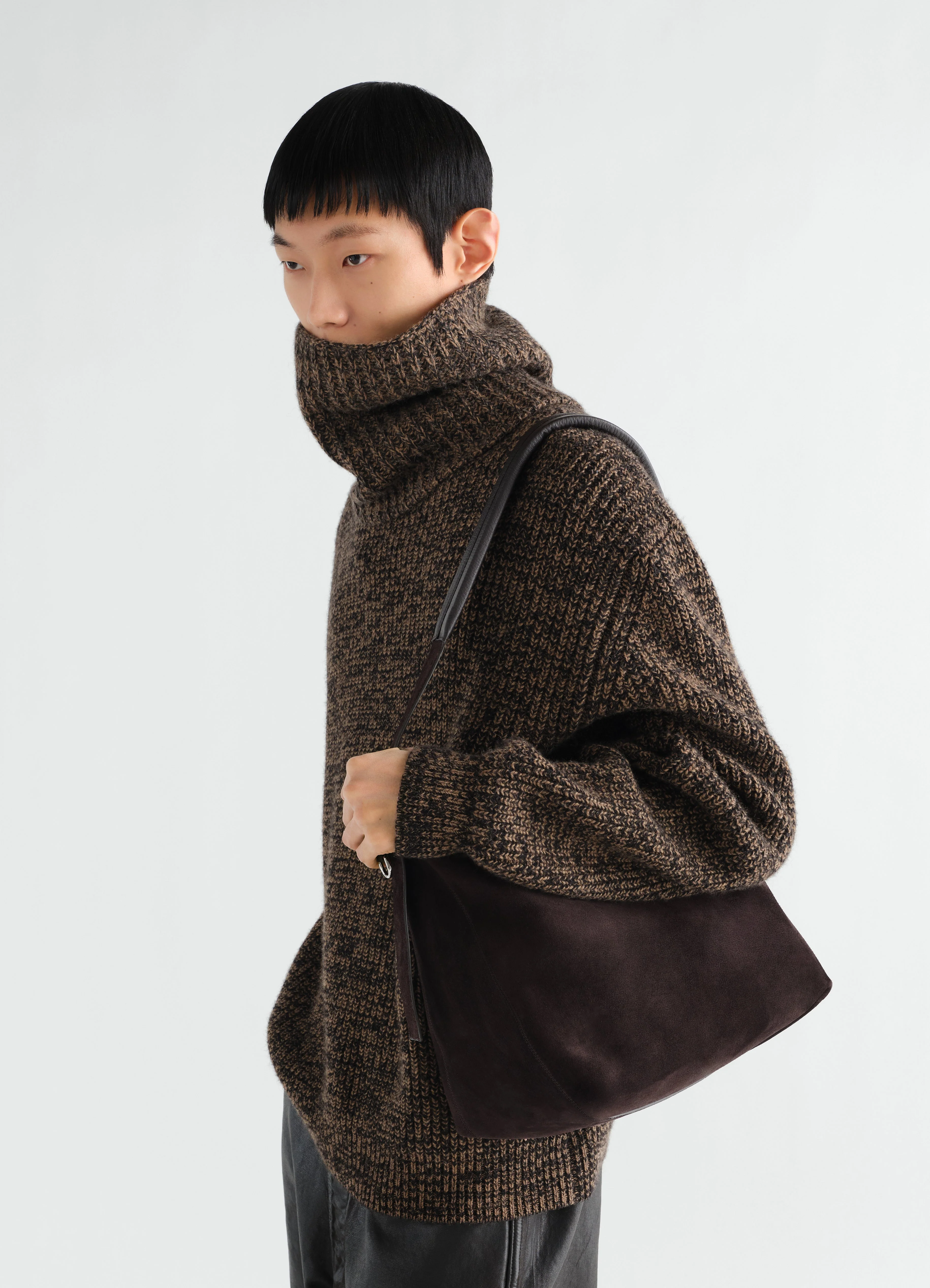 SMALL BELTED HOBO BAG IN SUEDE LEATHER - Image 3