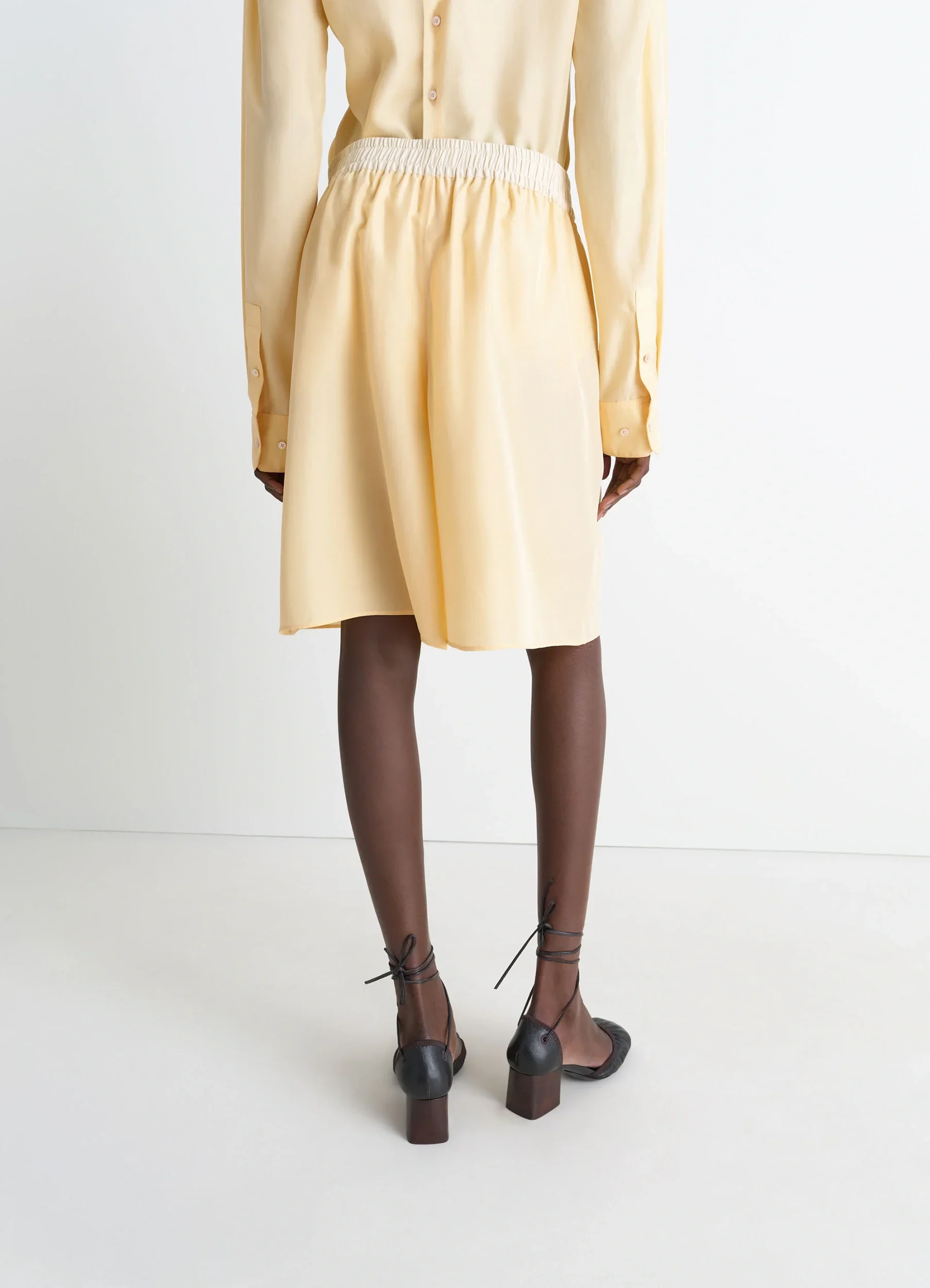 SOFT SHORTS - Image 3