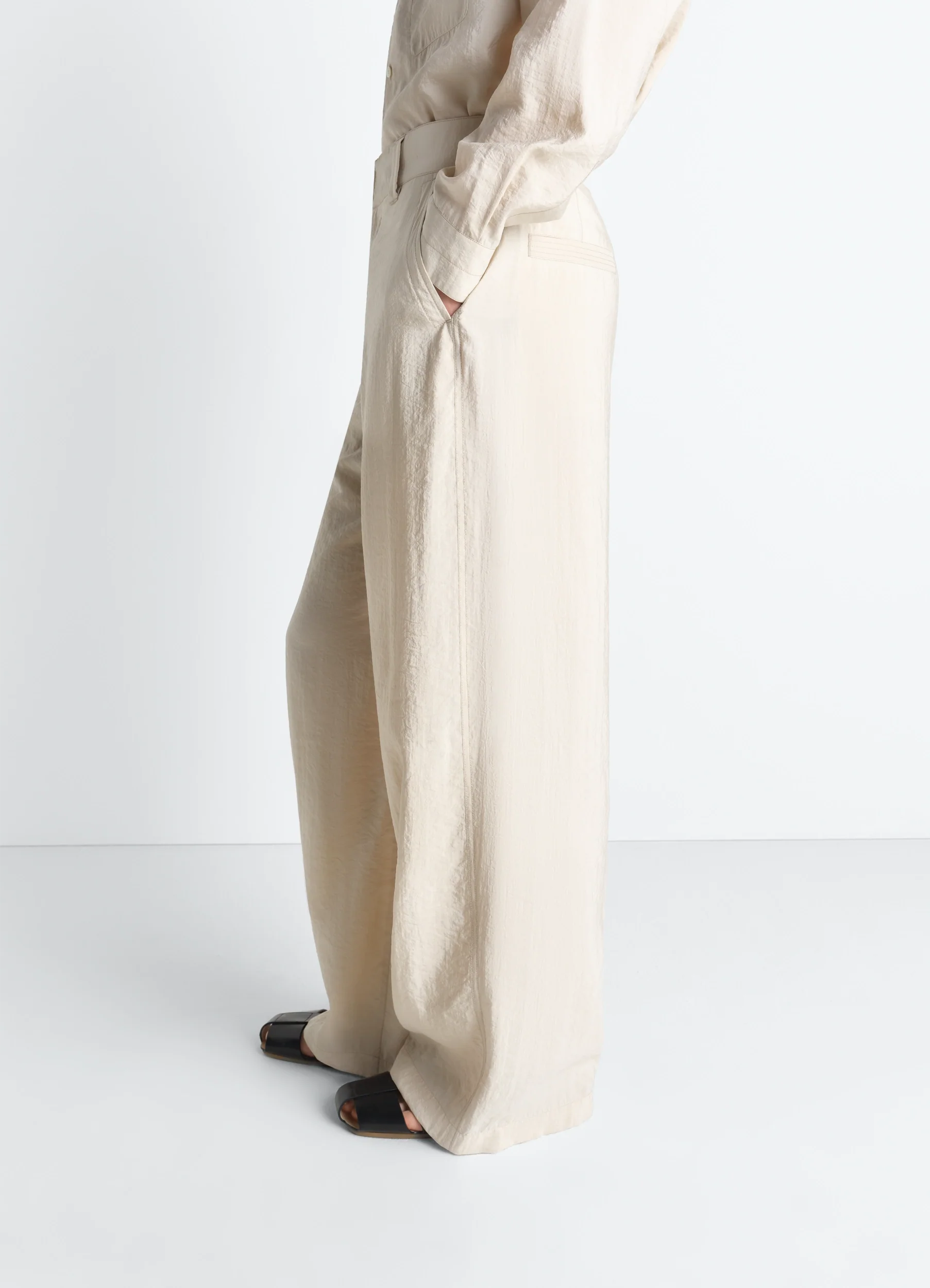 STRAIGHT TAILORED PANTS IN DRY SILK - Image 2