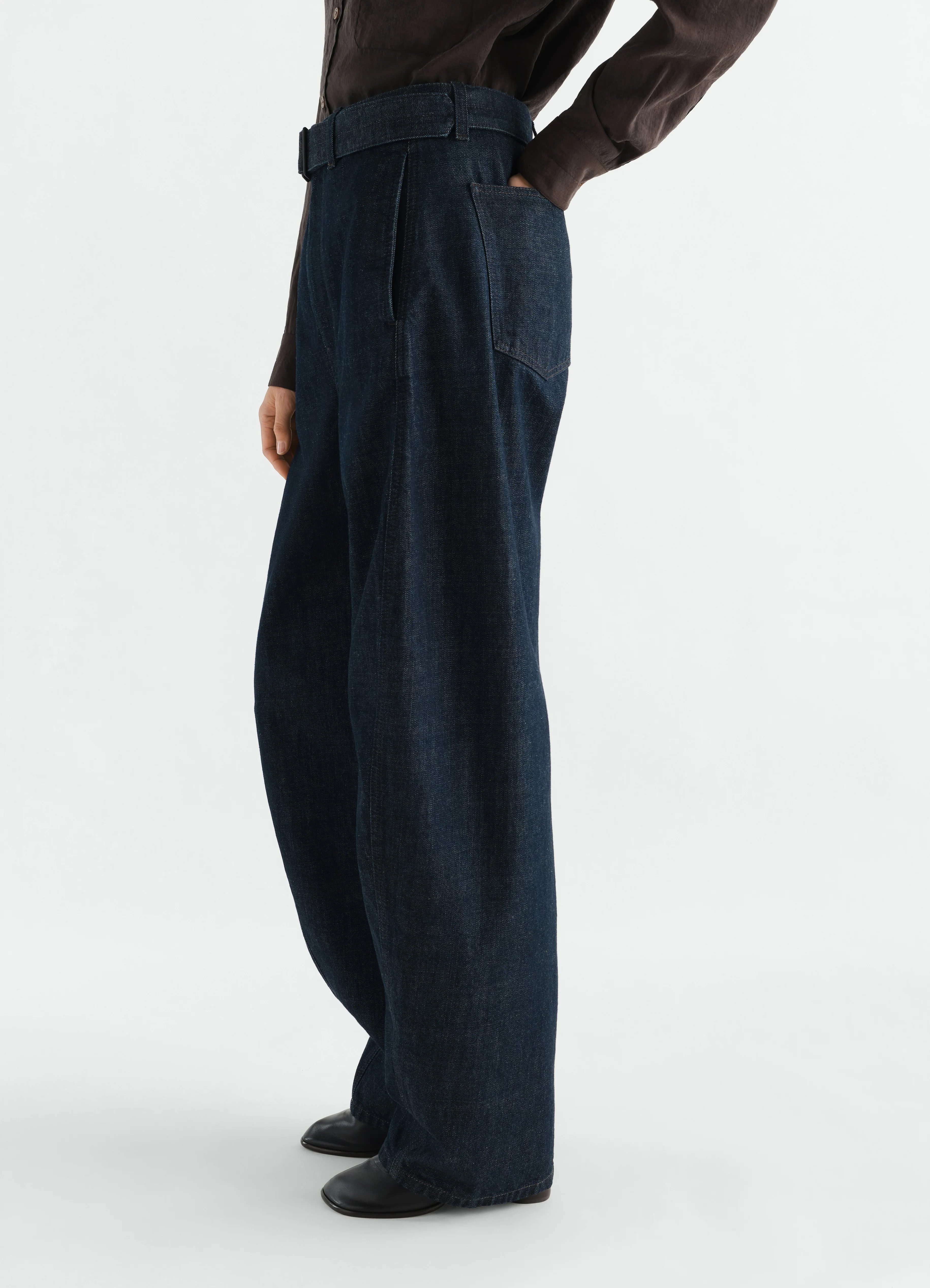 TWISTED BELTED PANTS IN DENIM - Image 5