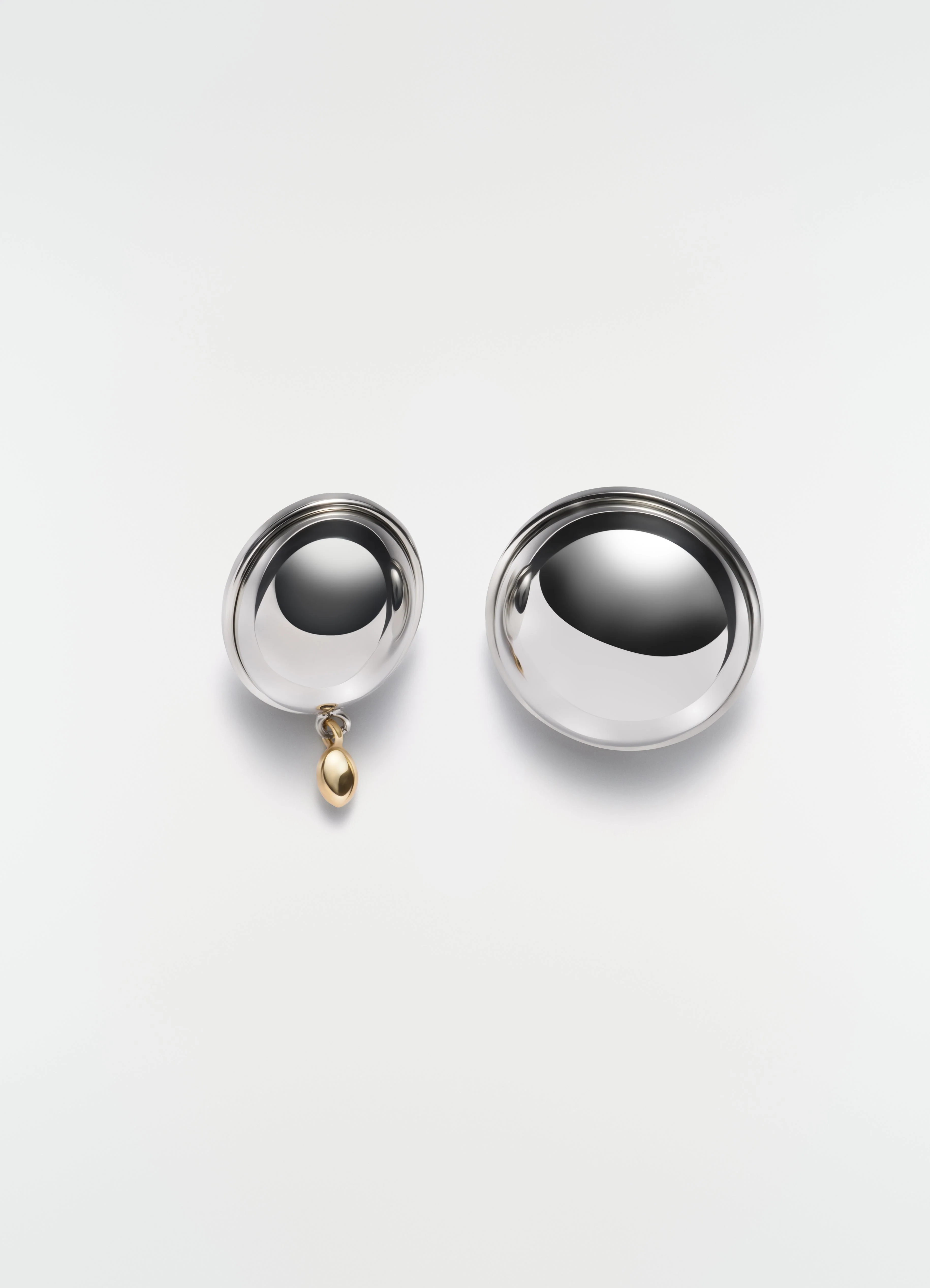 WITCH MIRROR PINS IN BRASS