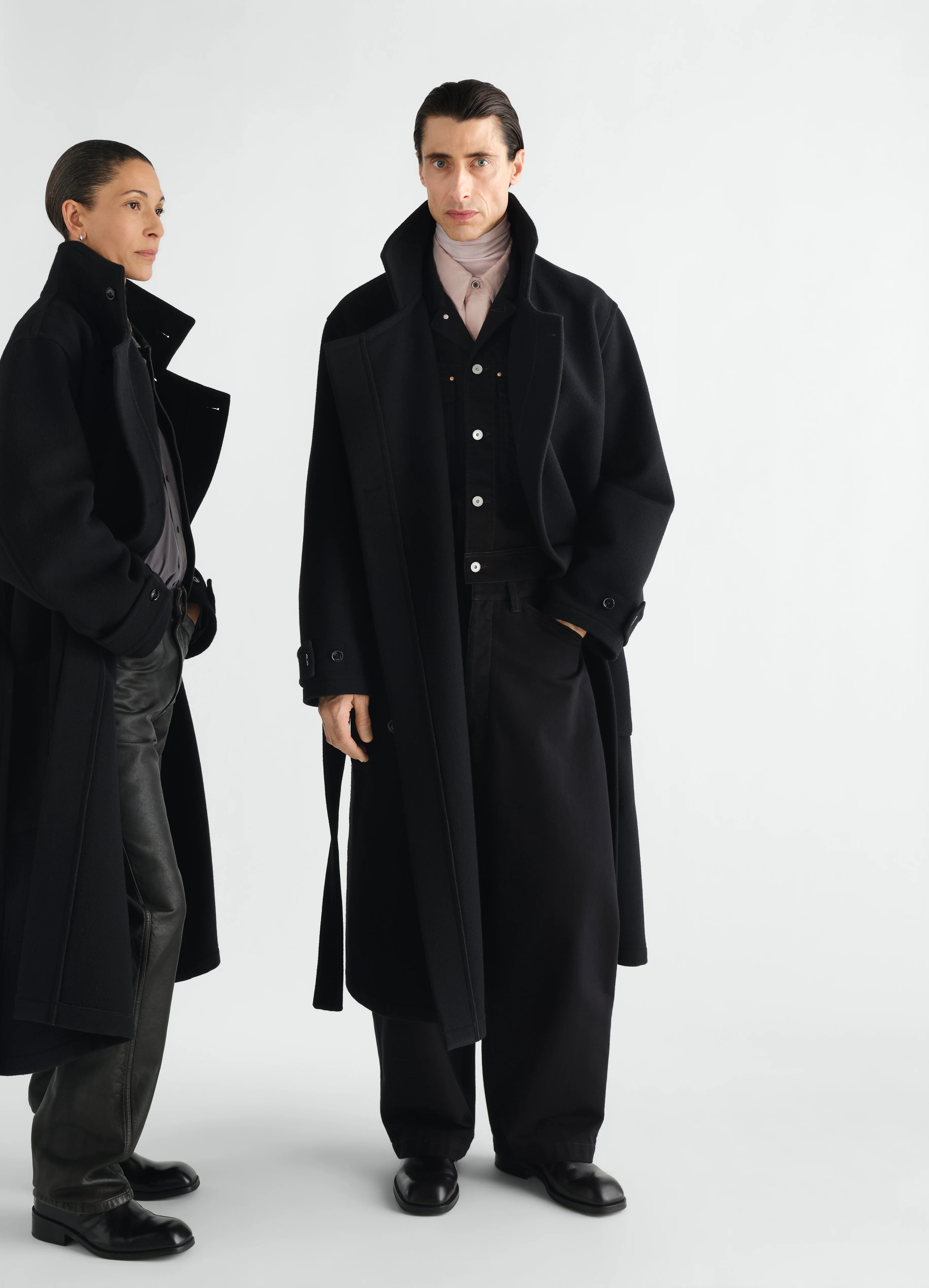 WRAP COAT IN WOOL